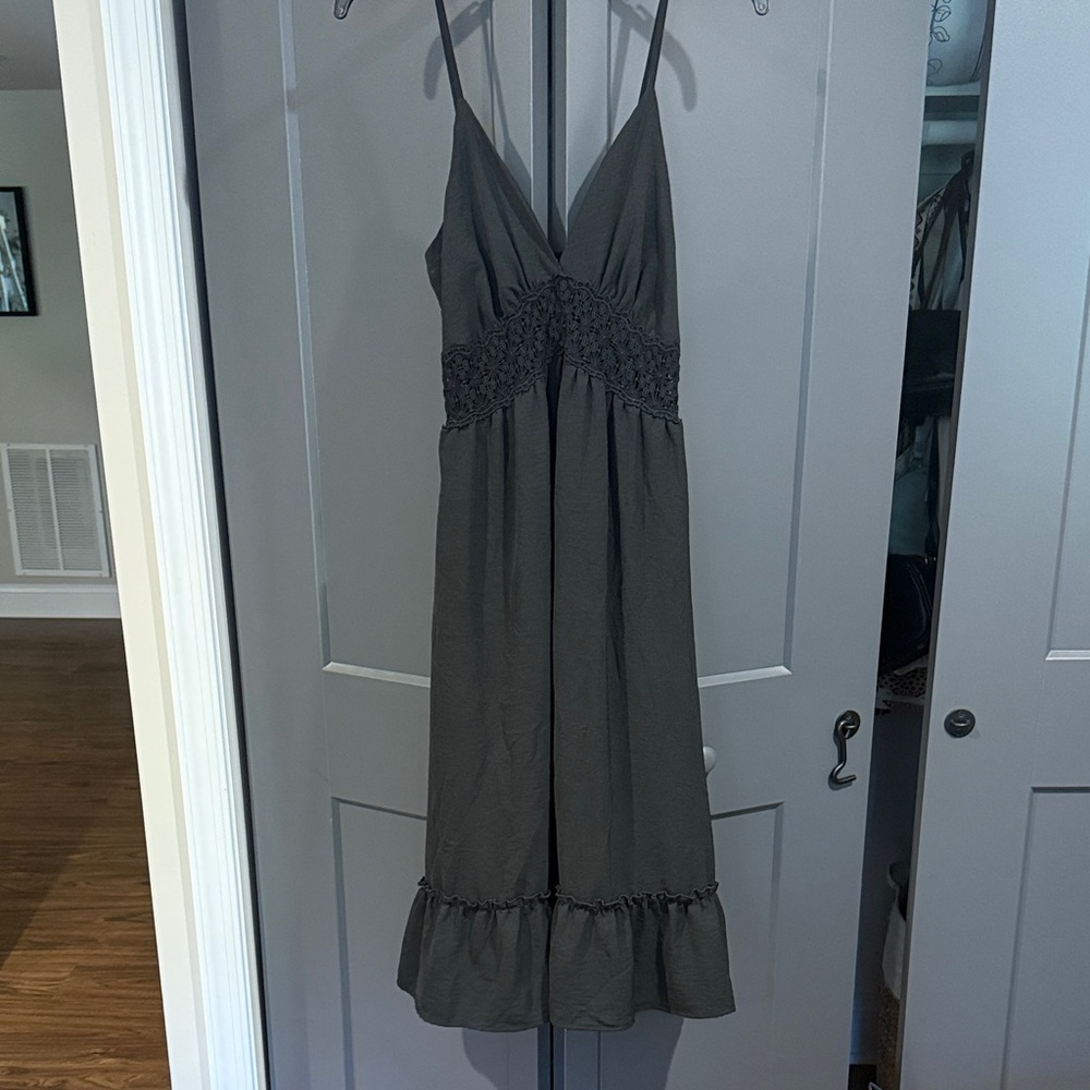 Liberty Love black Midi Dress